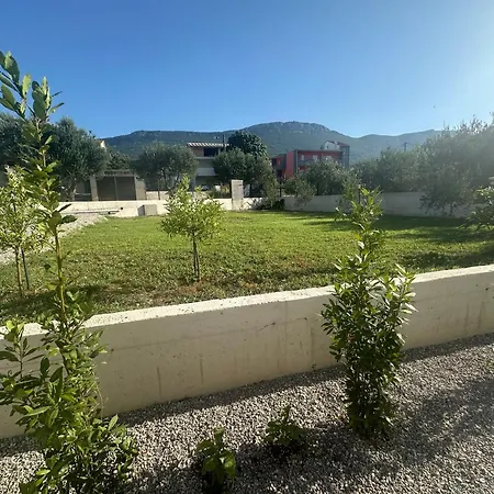 Villa Allure Sensuelle Kastela Exterior photo