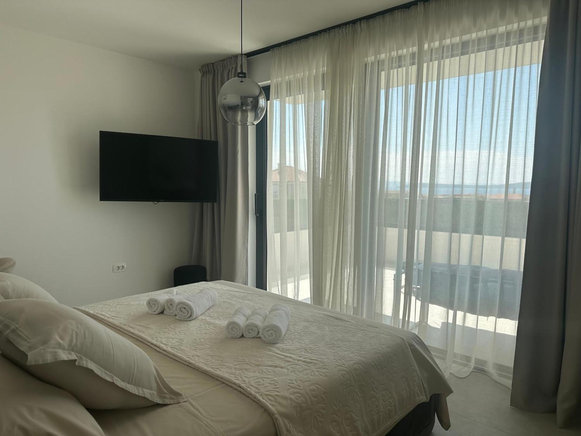 Allure Sensuelle Villa Kastela