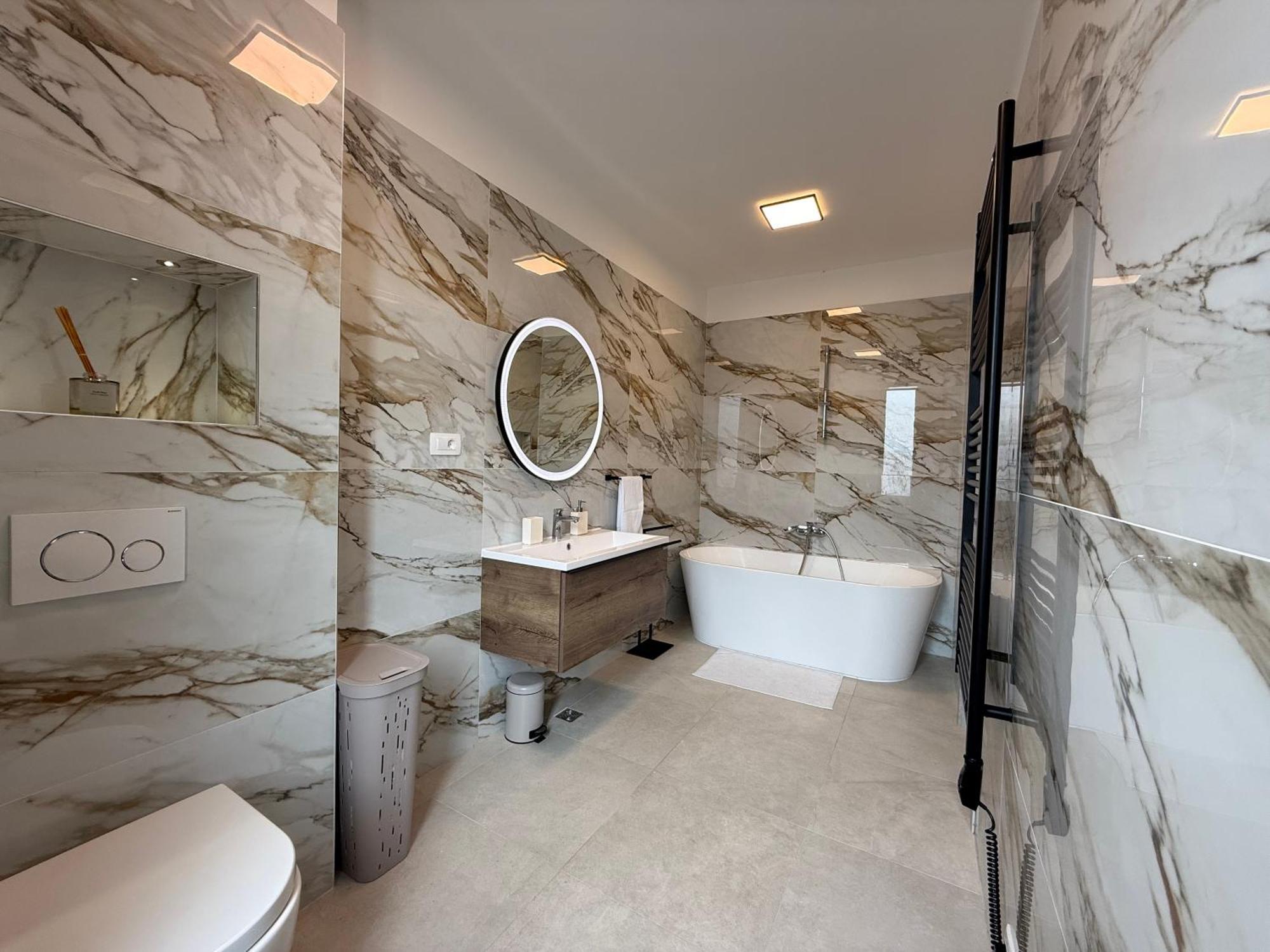 Allure Sensuelle Villa Kastela